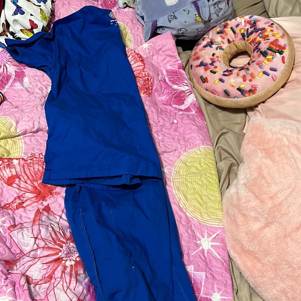 XS BLUE WOMENS SCRUB SET